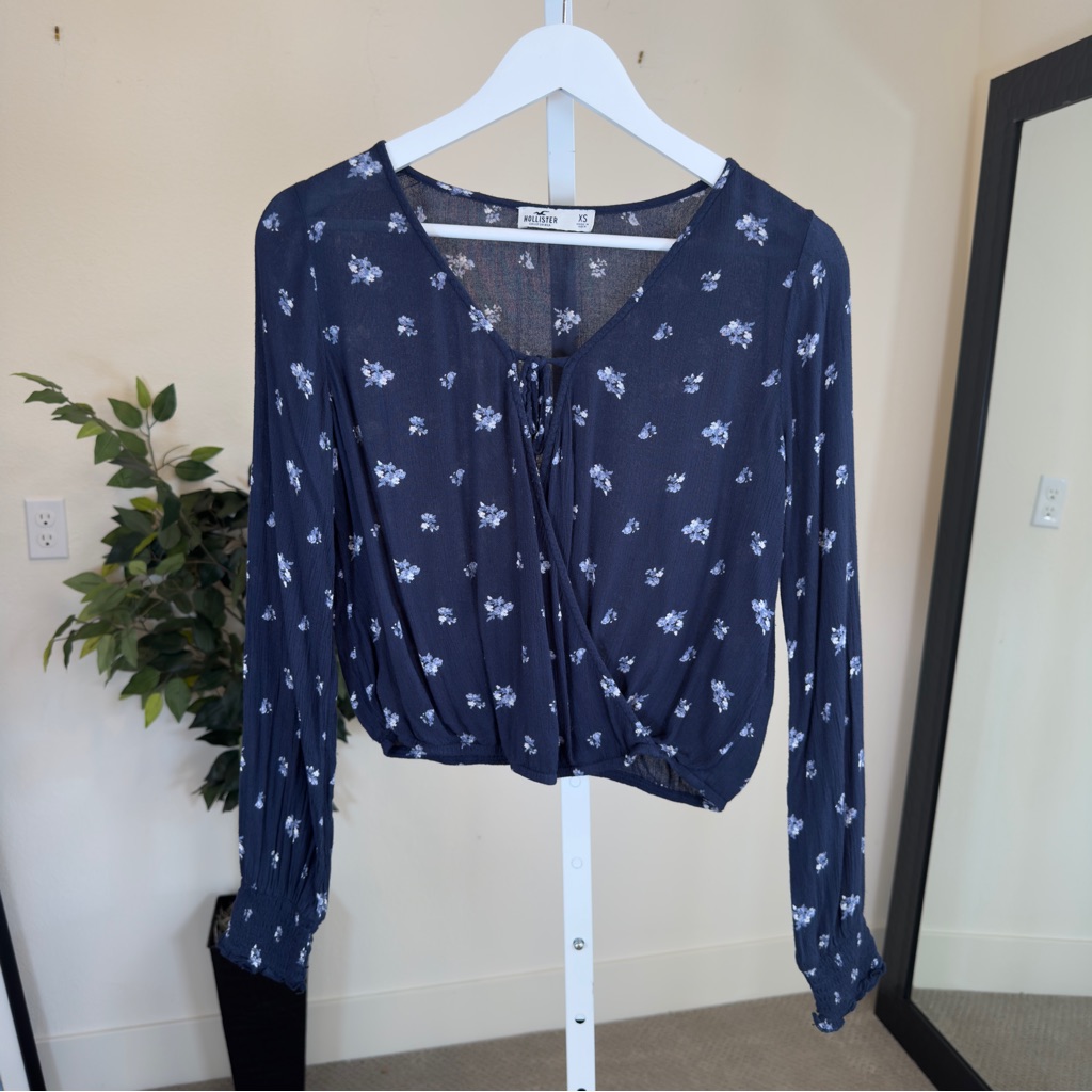 Hollister Navy Blue Floral Blouse